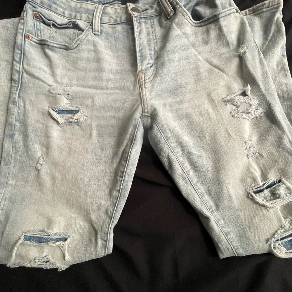 American Eagle Outfitters Light Blue Denim Jeans